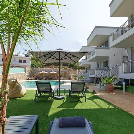 Superior Family Apartment W/Pool Dining Area Stavromenos Luaran gambar